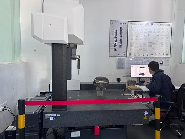 Suministro constante de componentes hidráulicos de alta calidad